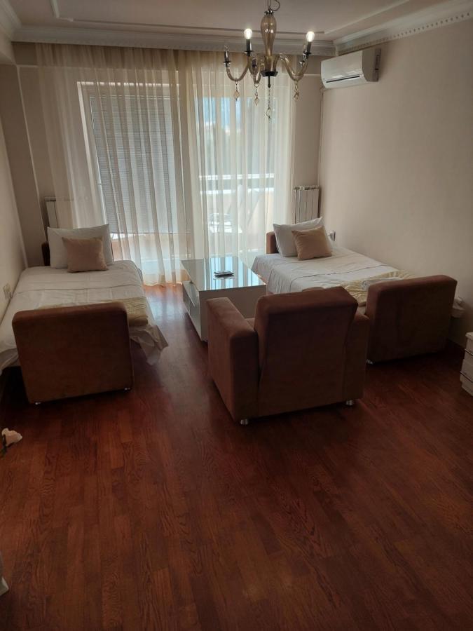 Exclusive Apartments With Lake View أوهغيد المظهر الخارجي الصورة