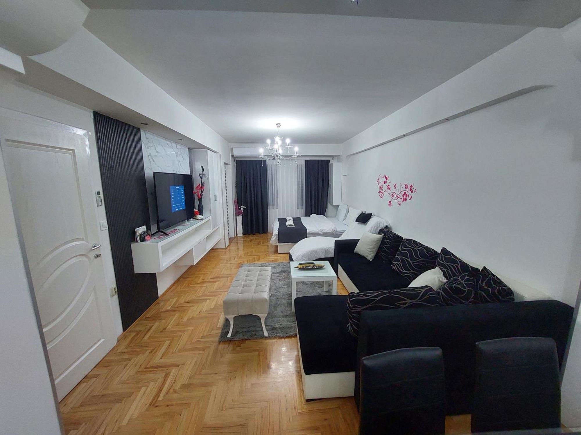 Exclusive Apartments With Lake View أوهغيد المظهر الخارجي الصورة
