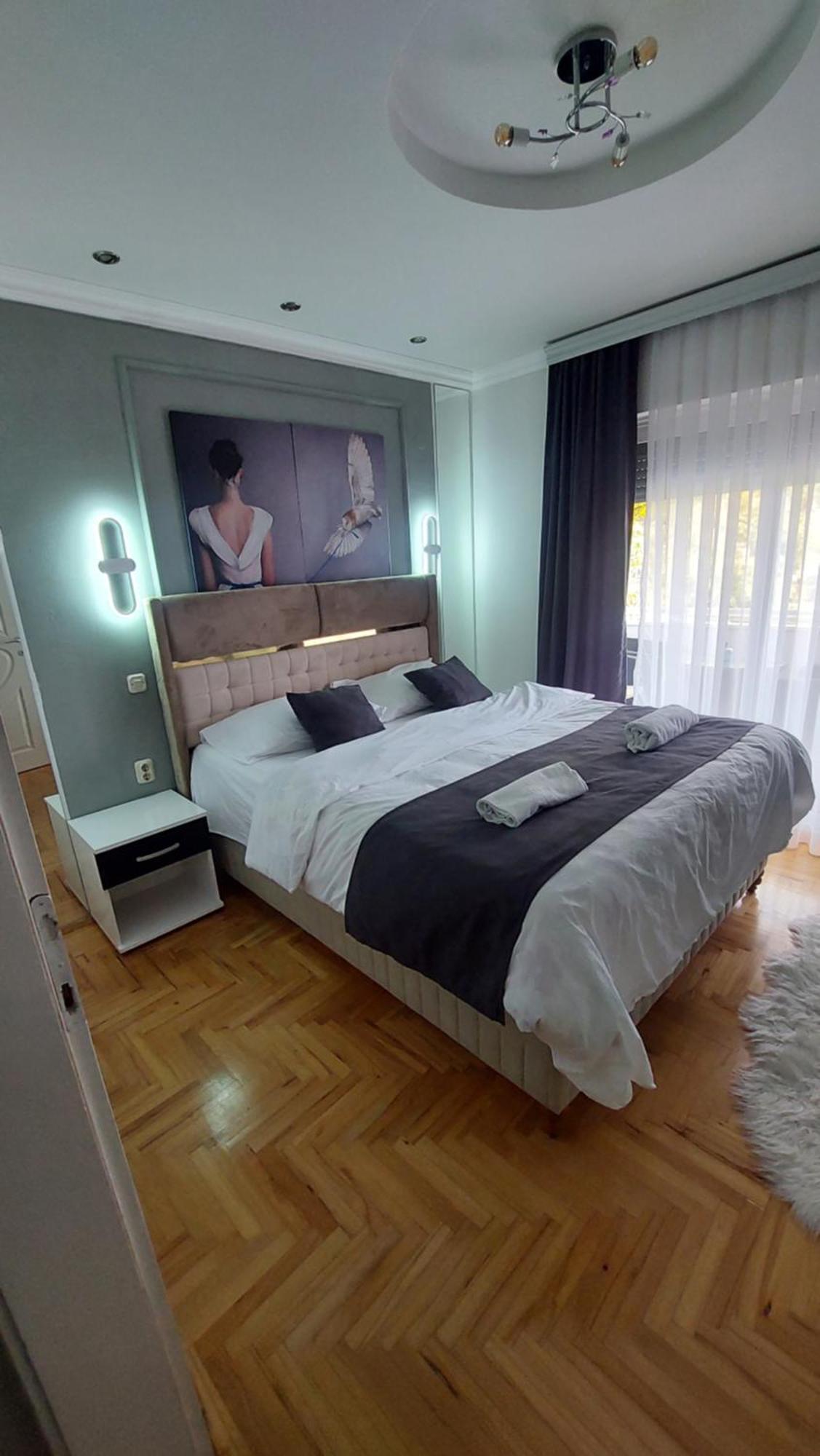 Exclusive Apartments With Lake View أوهغيد المظهر الخارجي الصورة
