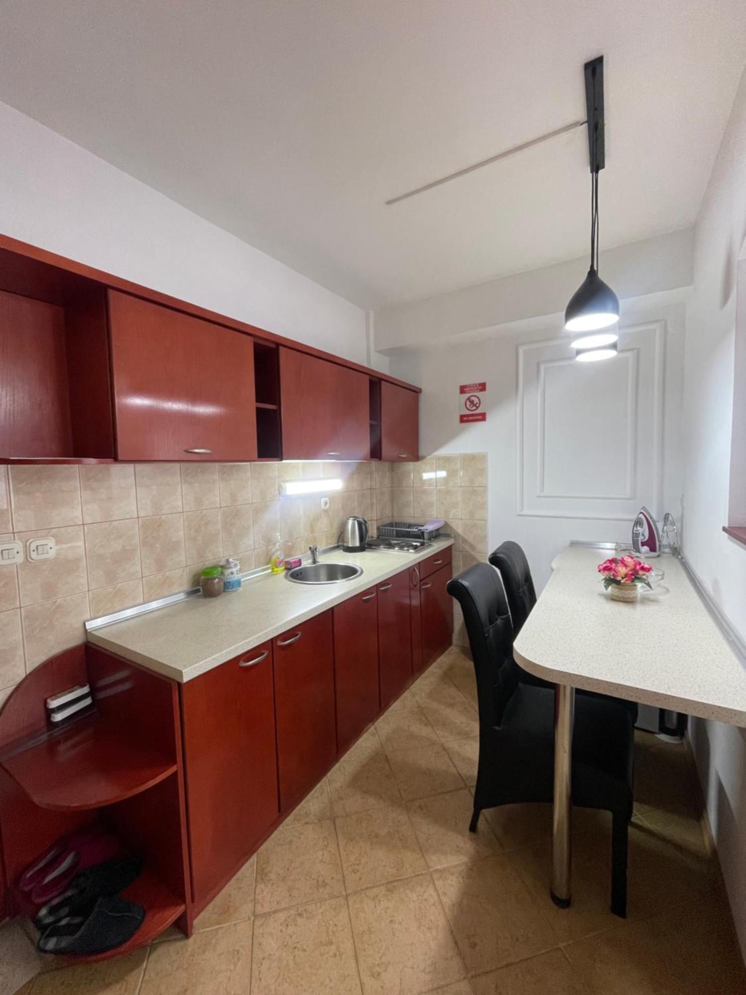 Exclusive Apartments With Lake View أوهغيد المظهر الخارجي الصورة