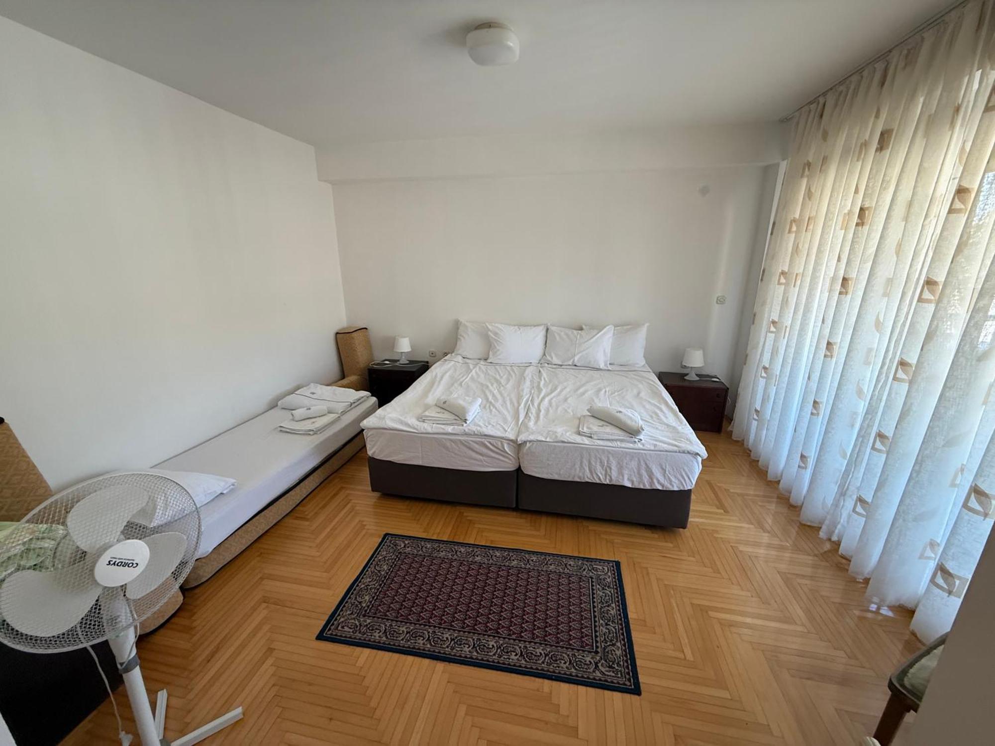 Exclusive Apartments With Lake View أوهغيد المظهر الخارجي الصورة